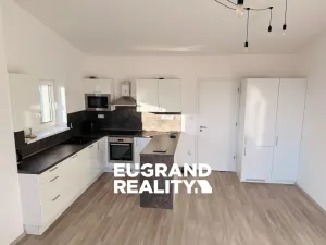 Prodej bytu 3+kk, Rožnov pod Radhoštěm, Písečná, 76 m2