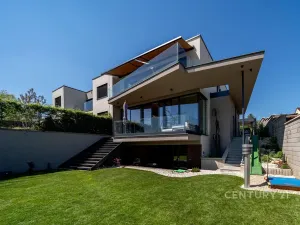 Prodej vícegeneračního domu, Praha - Malešice, Dubského, 321 m2