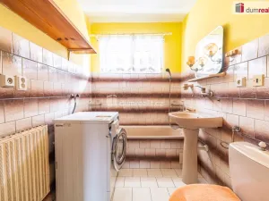 Prodej rodinného domu, Karlovice, 614 m2