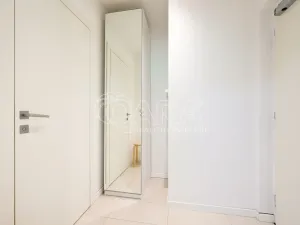 Pronájem bytu 2+kk, Praha - Podolí, Sinkulova, 47 m2