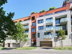 Pronájem bytu 2+kk, Praha - Podolí, Sinkulova, 47 m2