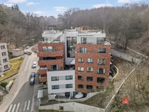 Pronájem bytu 3+kk, Praha - Smíchov, U Blaženky, 82 m2