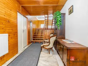 Prodej ubytování, Horní Maršov, Promenáda, 620 m2