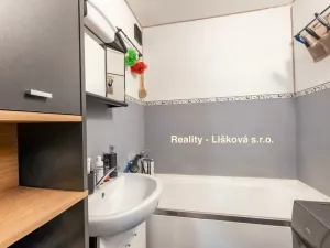 Pronájem bytu 3+1, Ústí nad Labem - Ústí nad Labem-centrum, Na Spádu, 75 m2