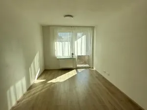 Pronájem bytu 2+kk, Pardubice, Východní, 43 m2