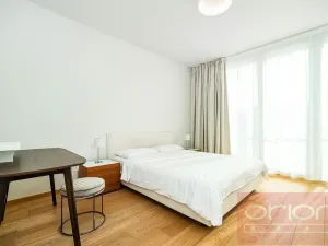 Pronájem bytu 2+kk, Praha - Smíchov, Holečkova, 60 m2