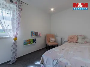 Prodej rodinného domu, Karlovy Vary - Bohatice, Na Stezce, 182 m2