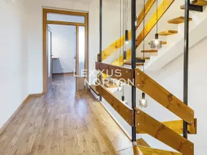 Pronájem rodinného domu, Praha - Dejvice, Fragnerova, 265 m2