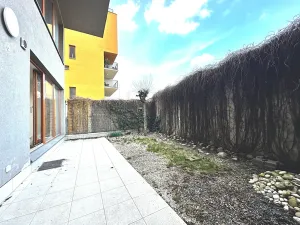 Pronájem bytu 2+kk, Praha - Holešovice, Varhulíkové, 53 m2