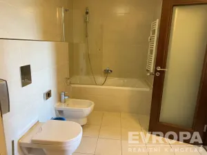 Prodej bytu 3+kk, Plzeň - Jižní Předměstí, U Borského parku, 78 m2