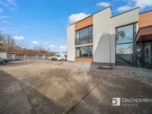 Prodej obchodního prostoru, Pardubice, K Dolíčku, 374 m2