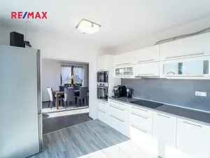 Prodej rodinného domu, Sokoleč, Luční, 167 m2