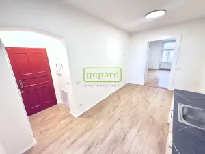 Pronájem bytu 2+kk, Praha - Žižkov, Vlkova, 34 m2