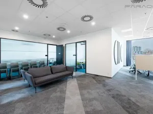 Pronájem kanceláře, Praha - Karlín, Rohanské nábřeží, 706 m2