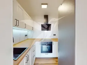 Pronájem bytu 2+1, Praha - Modřany, Krouzova, 43 m2