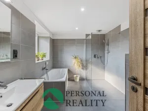 Prodej rodinného domu, Kněževes, Libušina, 180 m2