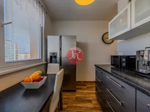 Prodej bytu 3+1, Opava, Antonína Sovy, 68 m2