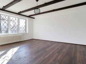 Pronájem bytu 3+1, Praha - Podolí, Jeremenkova, 90 m2