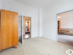 Prodej rodinného domu, Sadská, Adamcova, 120 m2