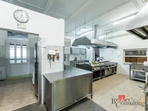 Prodej restaurace, Krásný Dvůr - Vysoké Třebušice, 600 m2