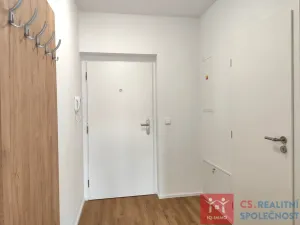 Pronájem bytu 1+kk, Znojmo, Jarošova, 35 m2