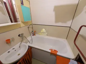 Prodej bytu 2+1, Pardubice, K Blahobytu, 53 m2