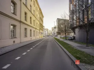 Prodej bytu 3+kk, Praha - Karlín, Pobřežní, 79 m2