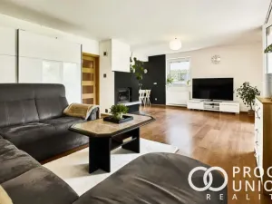 Prodej rodinného domu, Valašská Polanka, 350 m2