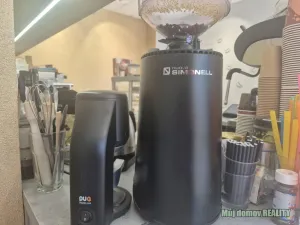 Pronájem restaurace, Praha - Černý Most, 55 m2