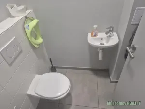 Pronájem restaurace, Praha - Černý Most, 55 m2