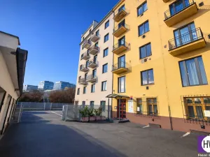 Prodej bytu 2+kk, Praha, V závětří, 67 m2