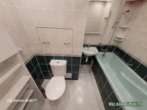 Pronájem bytu 2+kk, Praha - Černý Most, Kpt. Stránského, 44 m2