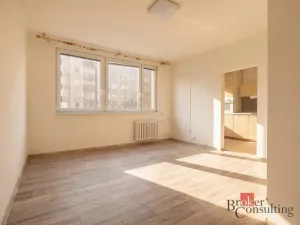 Pronájem bytu 1+1, Praha - Hlubočepy, Lamačova, 32 m2