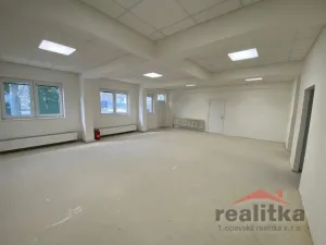 Pronájem ordinace, Opava - Kateřinky, Válečkova, 80 m2