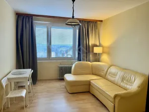 Pronájem bytu 1+kk, Praha - Záběhlice, Jabloňová, 25 m2