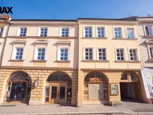 Pronájem kanceláře, Hradec Králové, Malé náměstí, 22 m2