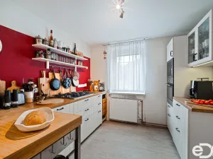 Prodej rodinného domu, Jablonec nad Nisou, Maxe Švabinského, 200 m2