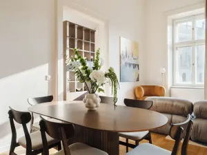 Pronájem bytu 5+kk, Praha - Nové Město, Mezibranská, 175 m2