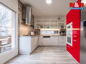 Prodej rodinného domu, Milovice - Mladá, 96 m2