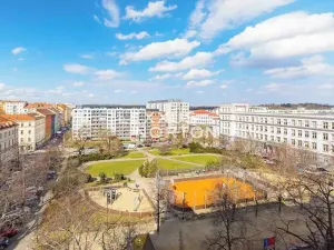 Pronájem bytu 2+kk, Praha - Žižkov, Žižkovo náměstí, 61 m2