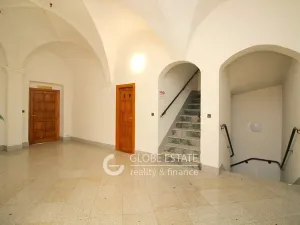 Prodej kanceláře, Jihlava, Masarykovo náměstí, 1141 m2