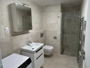 Pronájem bytu 2+kk, Praha - Holešovice, V háji, 57 m2