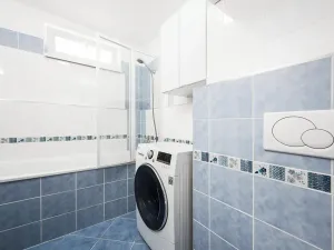 Pronájem bytu 2+kk, Brno, Šmahova, 44 m2