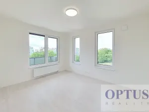 Pronájem bytu 3+kk, Praha - Hloubětín, Waltariho, 73 m2