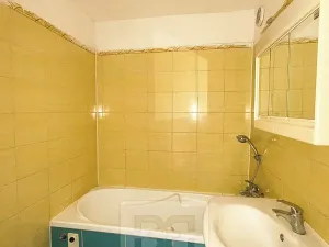 Pronájem bytu 3+1, Karlovy Vary, Mládežnická, 74 m2