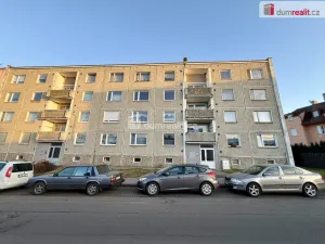 Prodej bytu 4+1, Karlovy Vary - Dvory, 1. máje, 60 m2