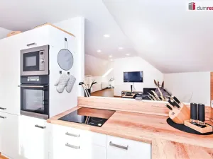 Prodej rodinného domu, Hostín, 210 m2