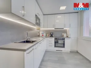 Prodej bytu 4+1, Plzeň - Severní Předměstí, Sokolovská, 80 m2