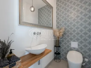 Prodej rodinného domu, Statenice, Nad Vinicí, 219 m2