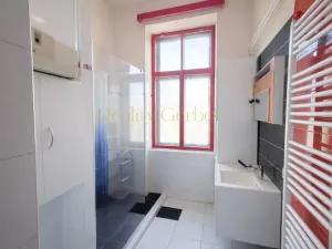 Prodej bytu 4+1, Jindřichův Hradec - Jindřichův Hradec I, Sady, 108 m2